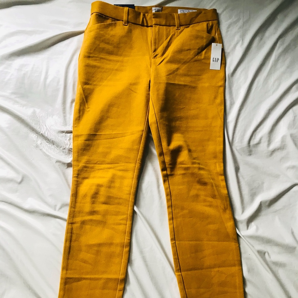 Gap Signature Skinny Ankle Yellow Pants